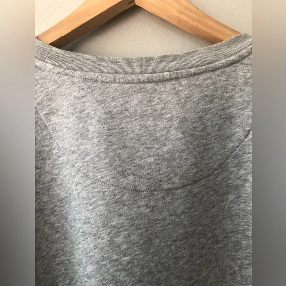 DKNY Gray Rhinestone Embellishment Sweatshirt with Balloon Sleeves. Oversized - Picture 8 of 9